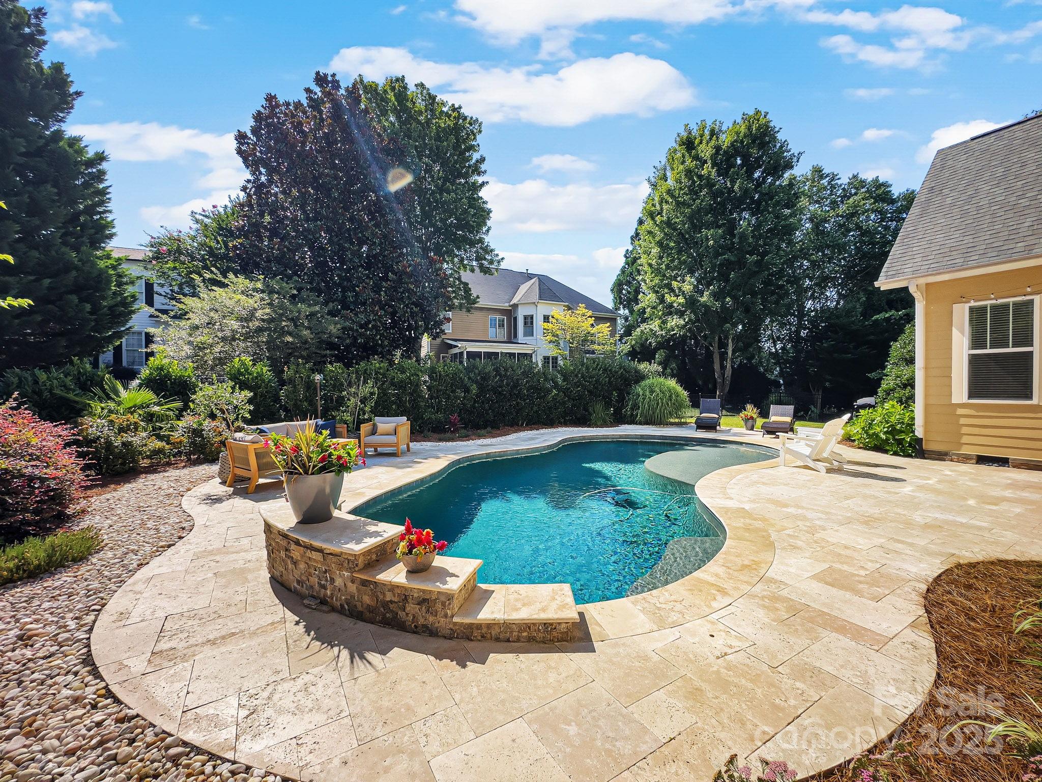 Lakeshore - Residential