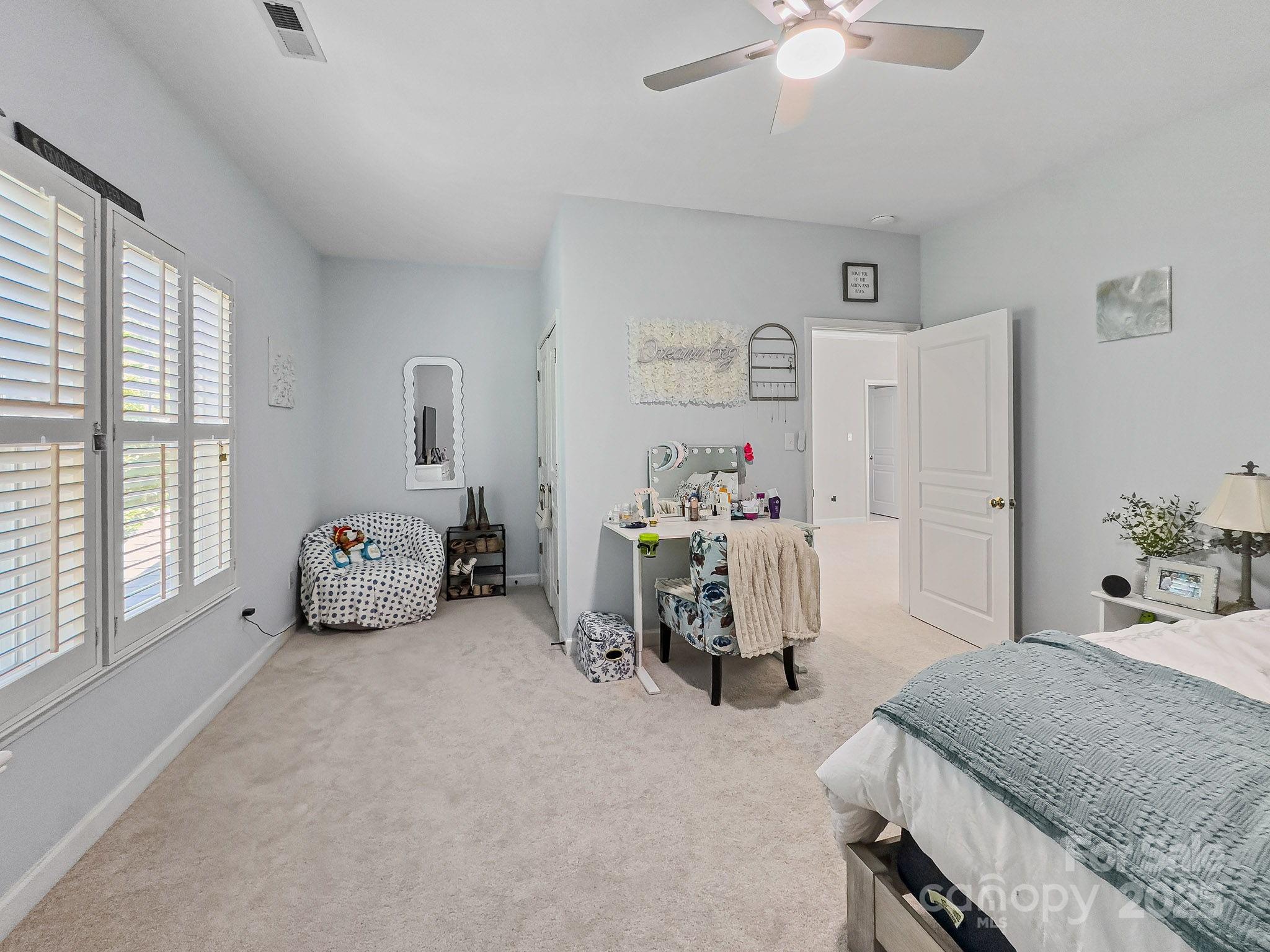 Lakeshore - Residential