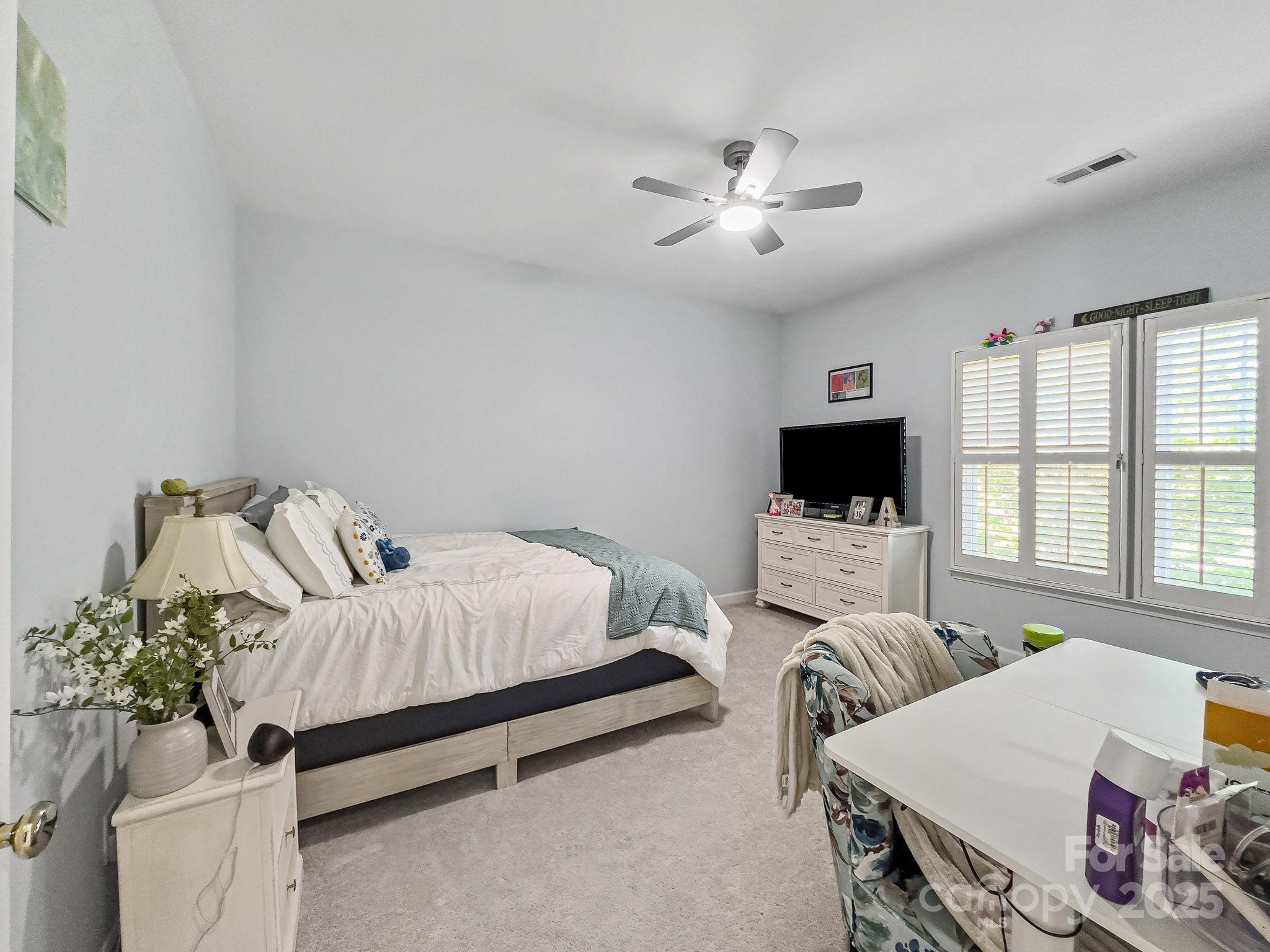 Lakeshore - Residential