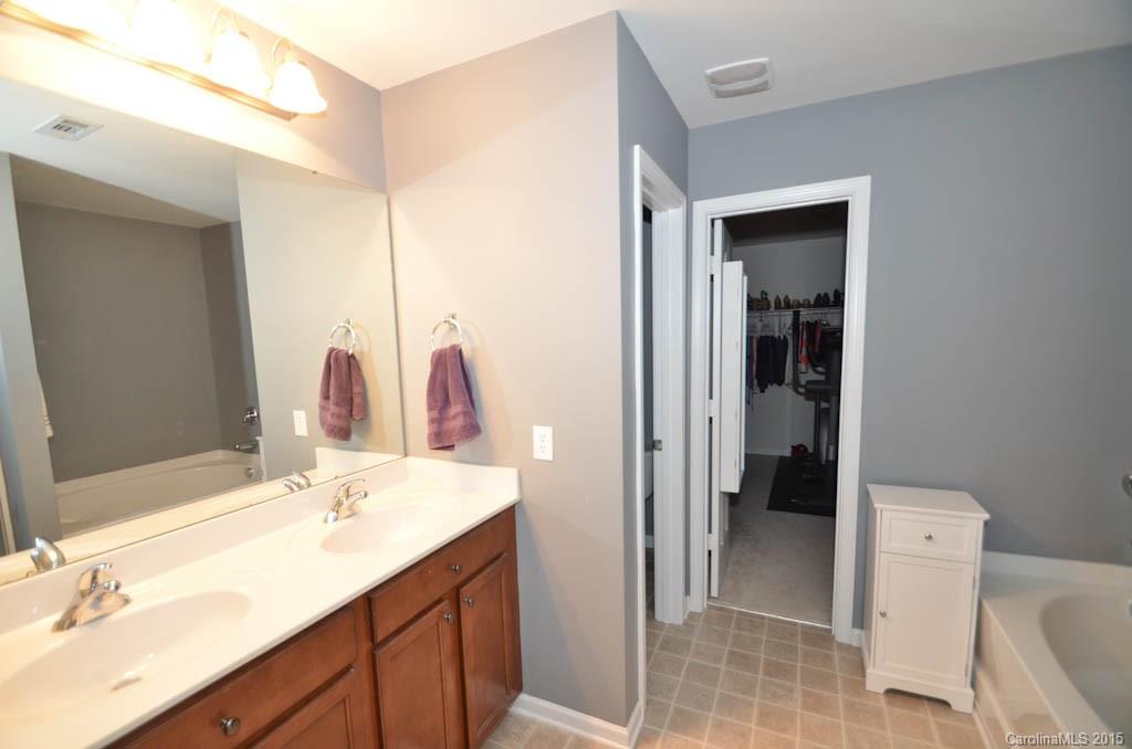 Reid Pointe - Residential