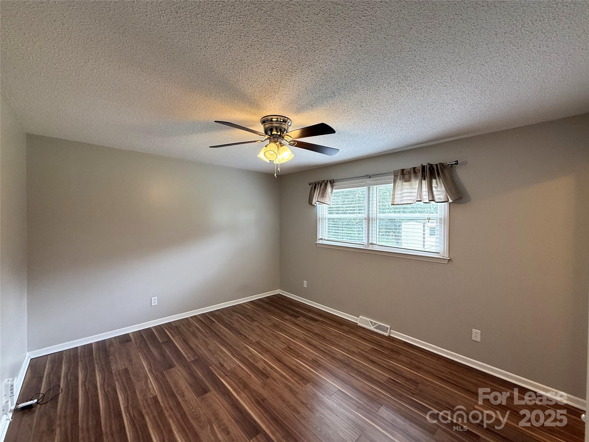 Amy Acres - Residential Lease