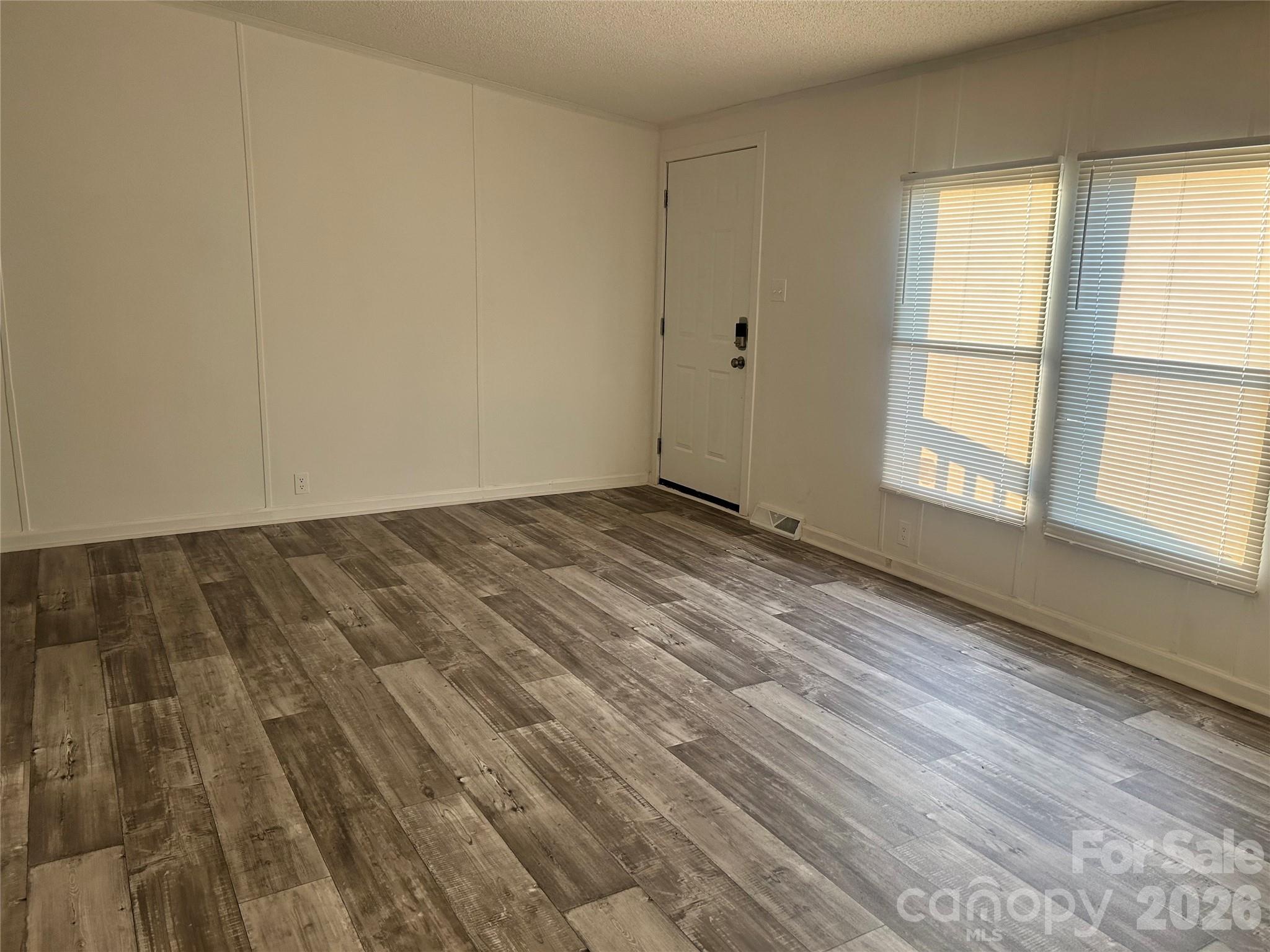 Smith Lake - Residential