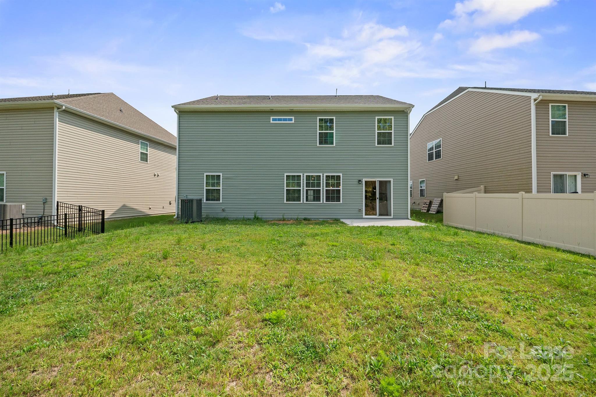 Chateau - Residential Lease