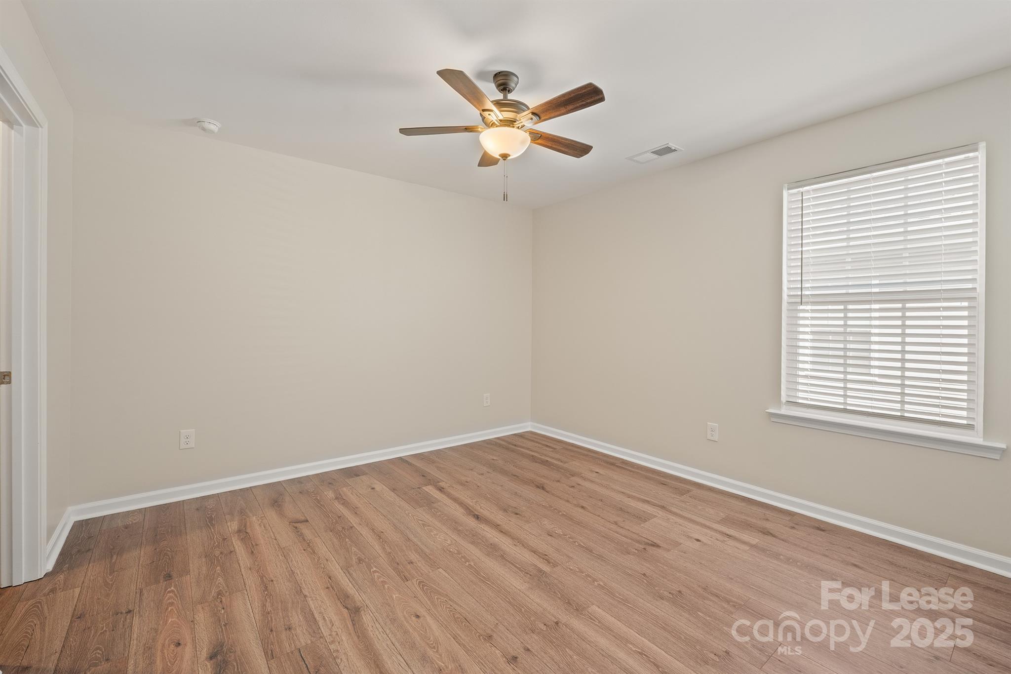 Chateau - Residential Lease