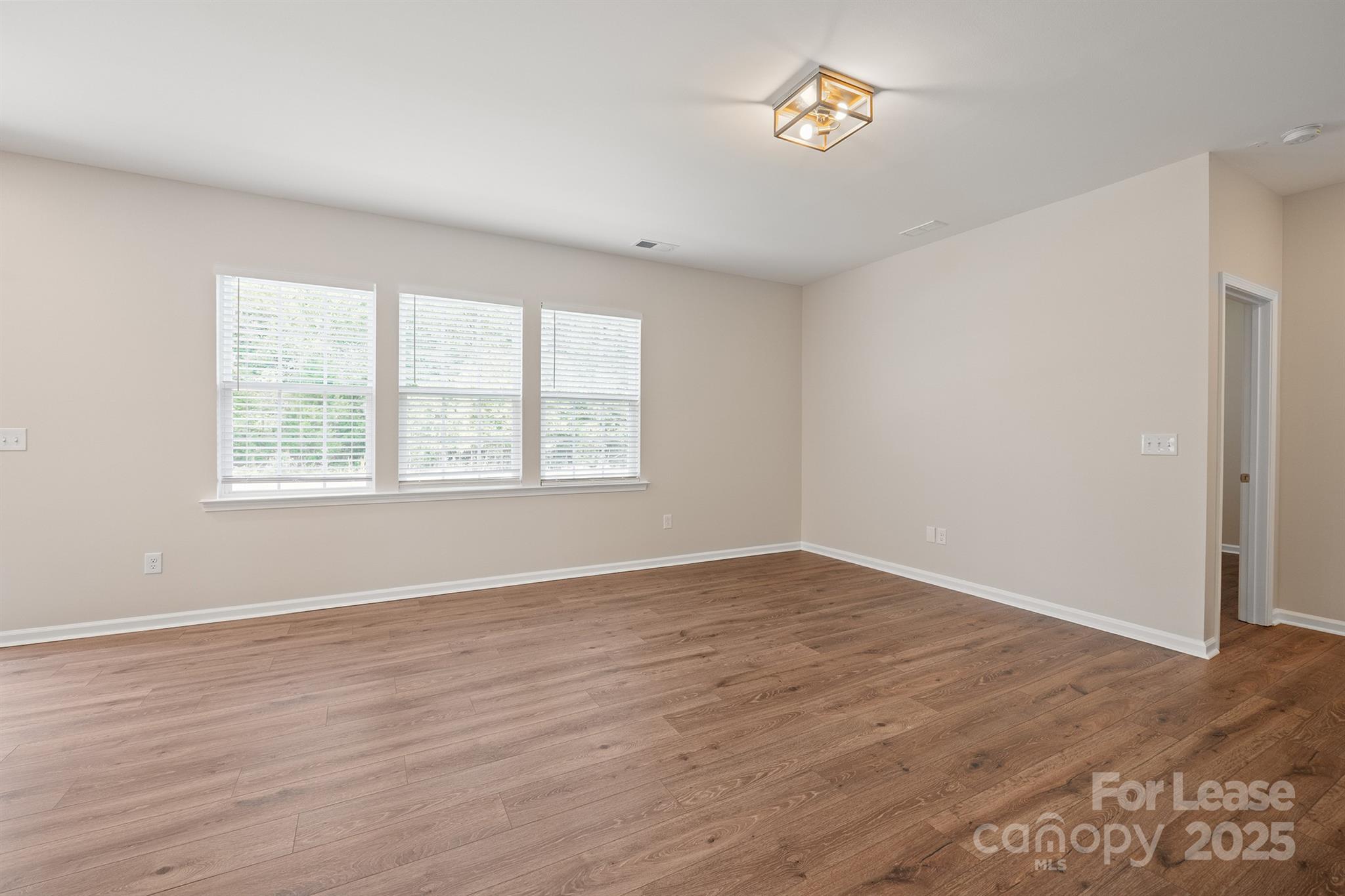 Chateau - Residential Lease