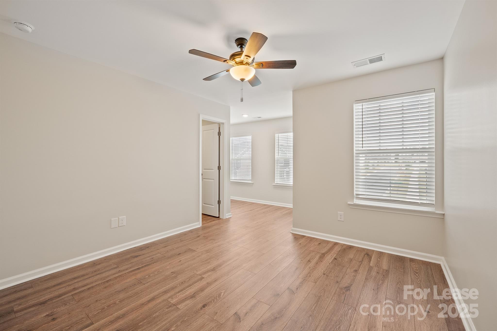 Chateau - Residential Lease