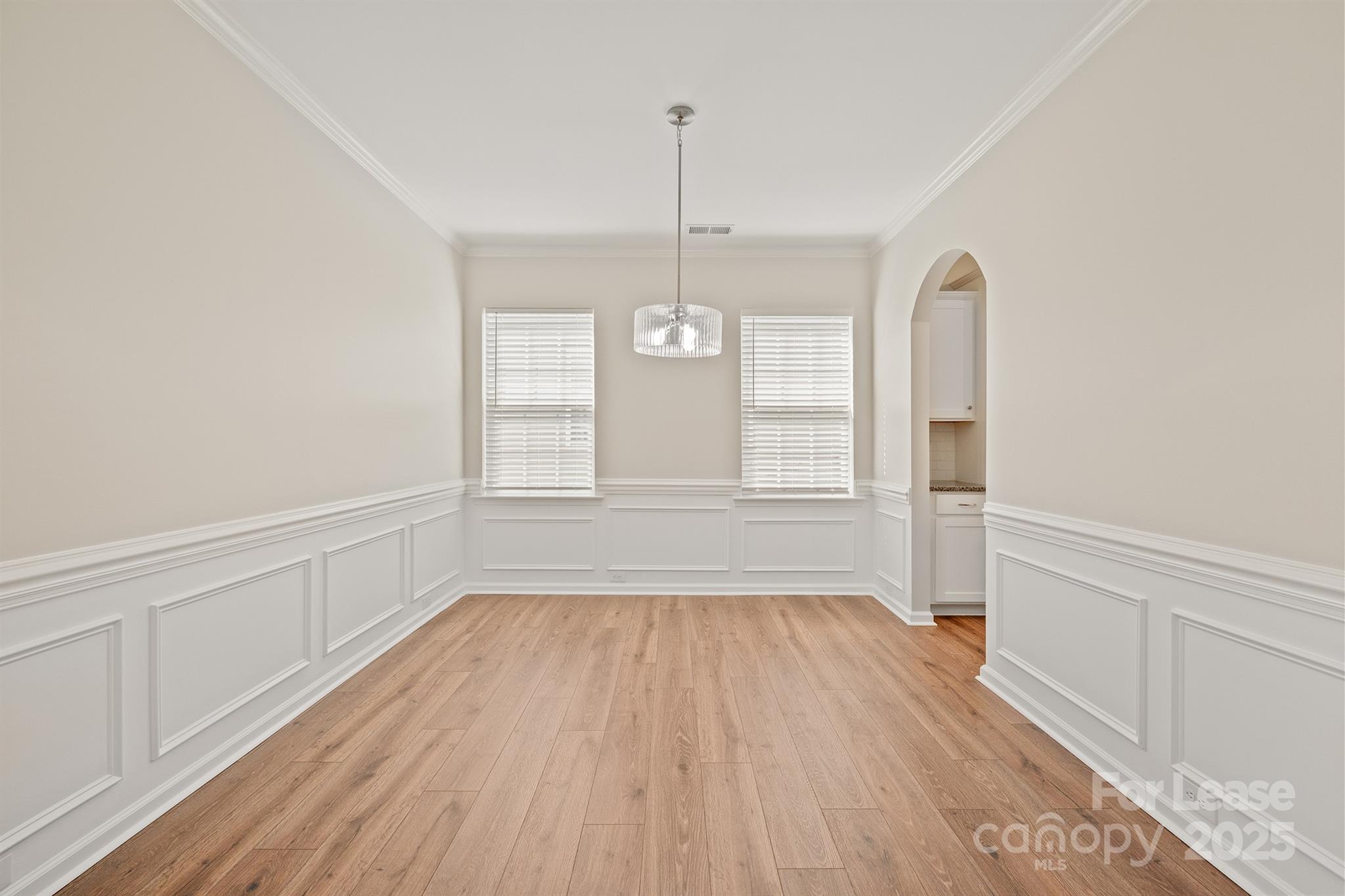 Chateau - Residential Lease