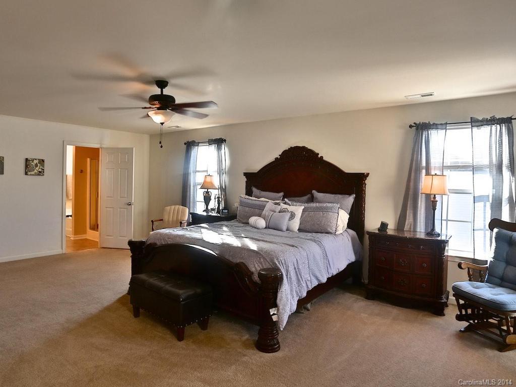 Moss Creek Village - Residential