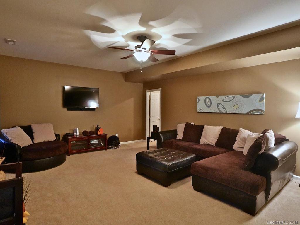 Moss Creek Village - Residential