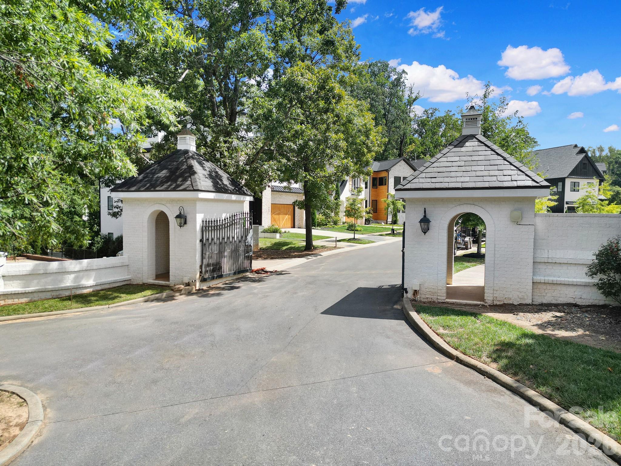 911 Laurel Creek Lane