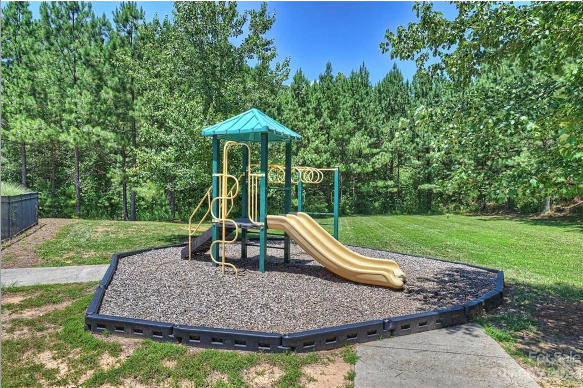 Chesapeake Pointe - Residential