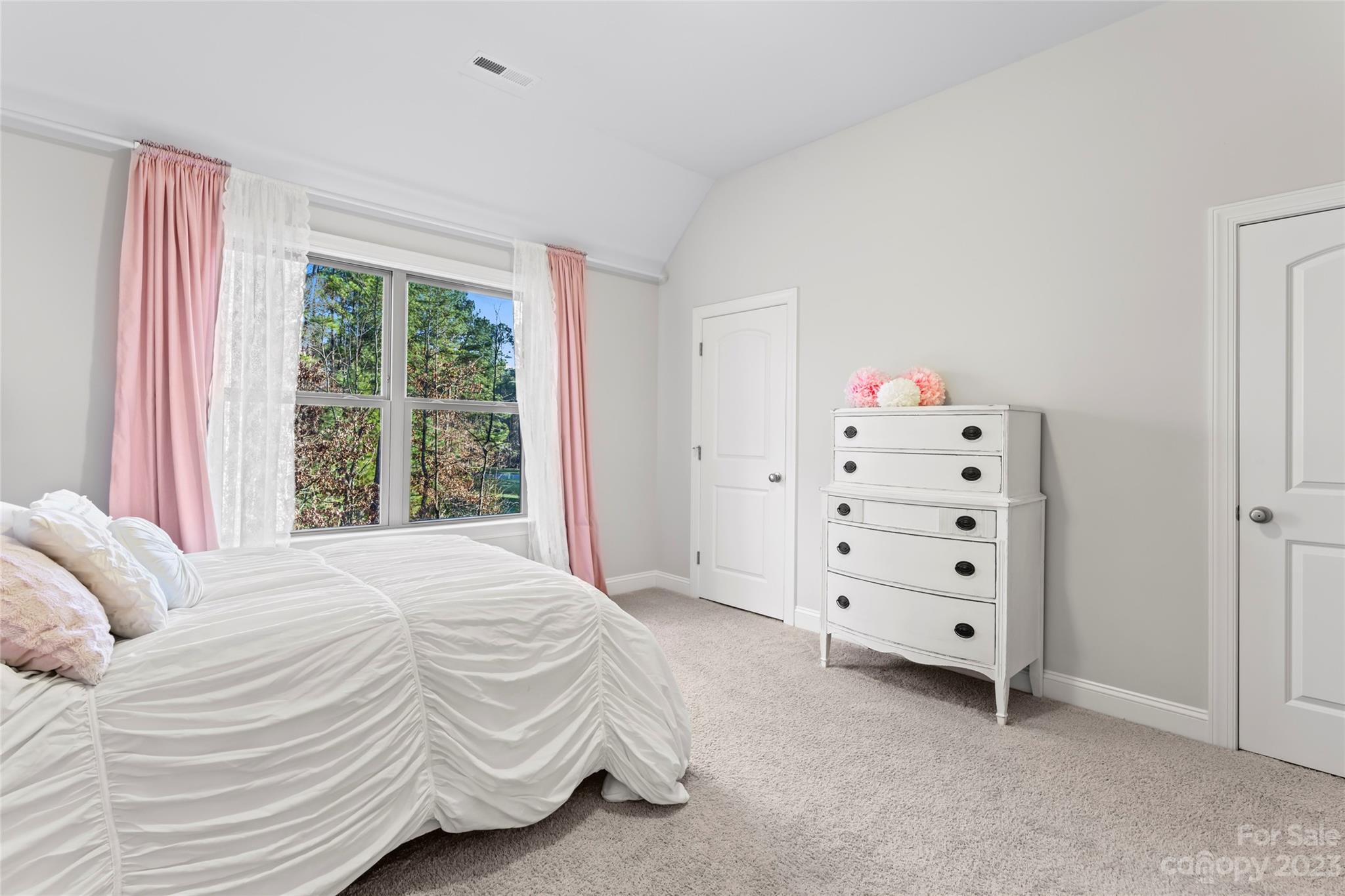 Chesapeake Pointe - Residential