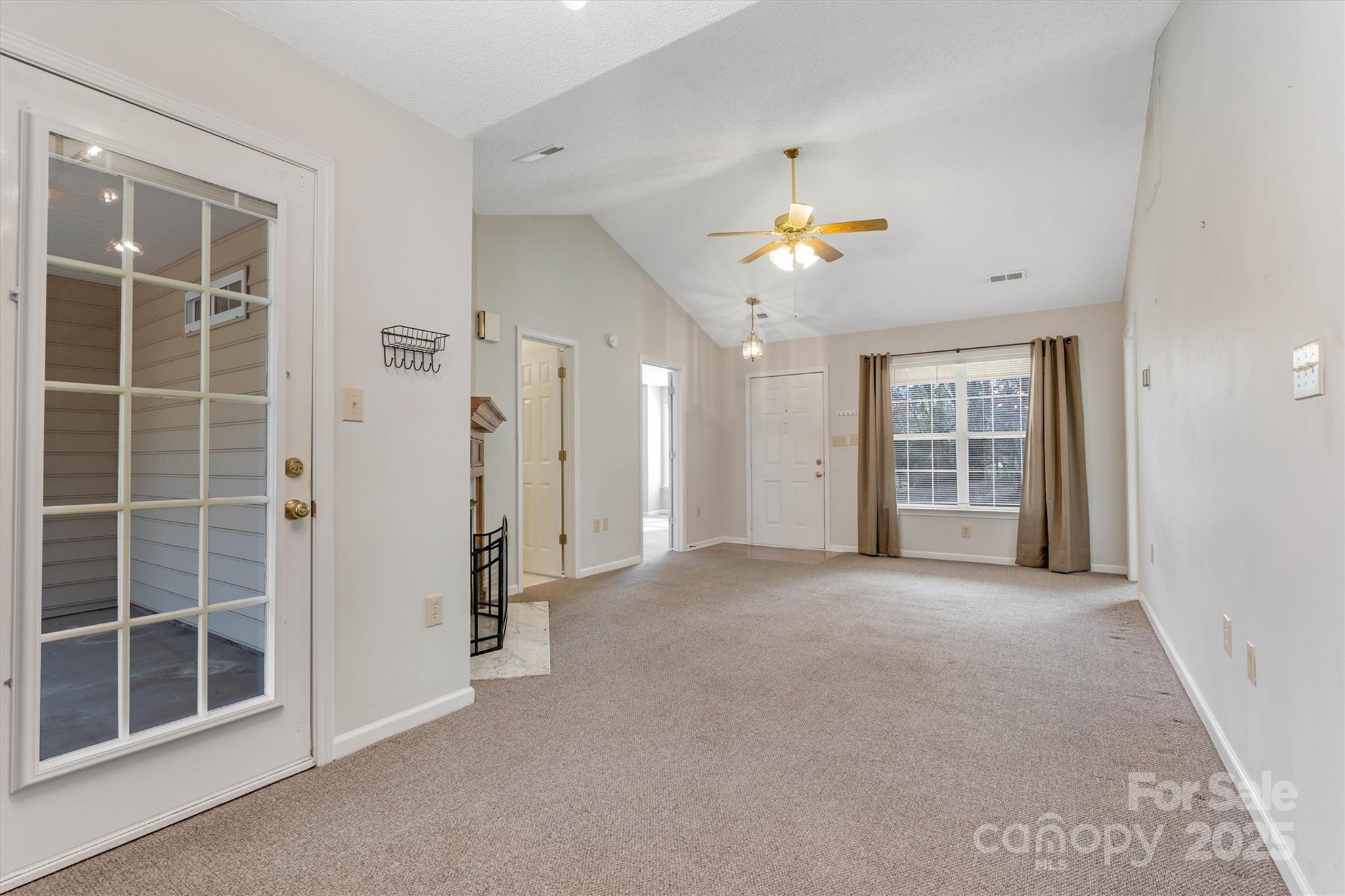 Hunters Bluff - Residential