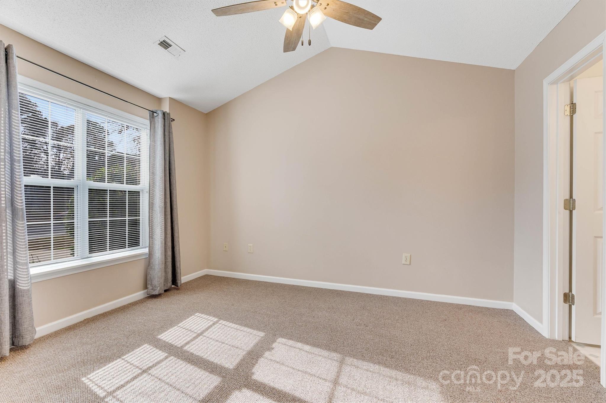 Hunters Bluff - Residential