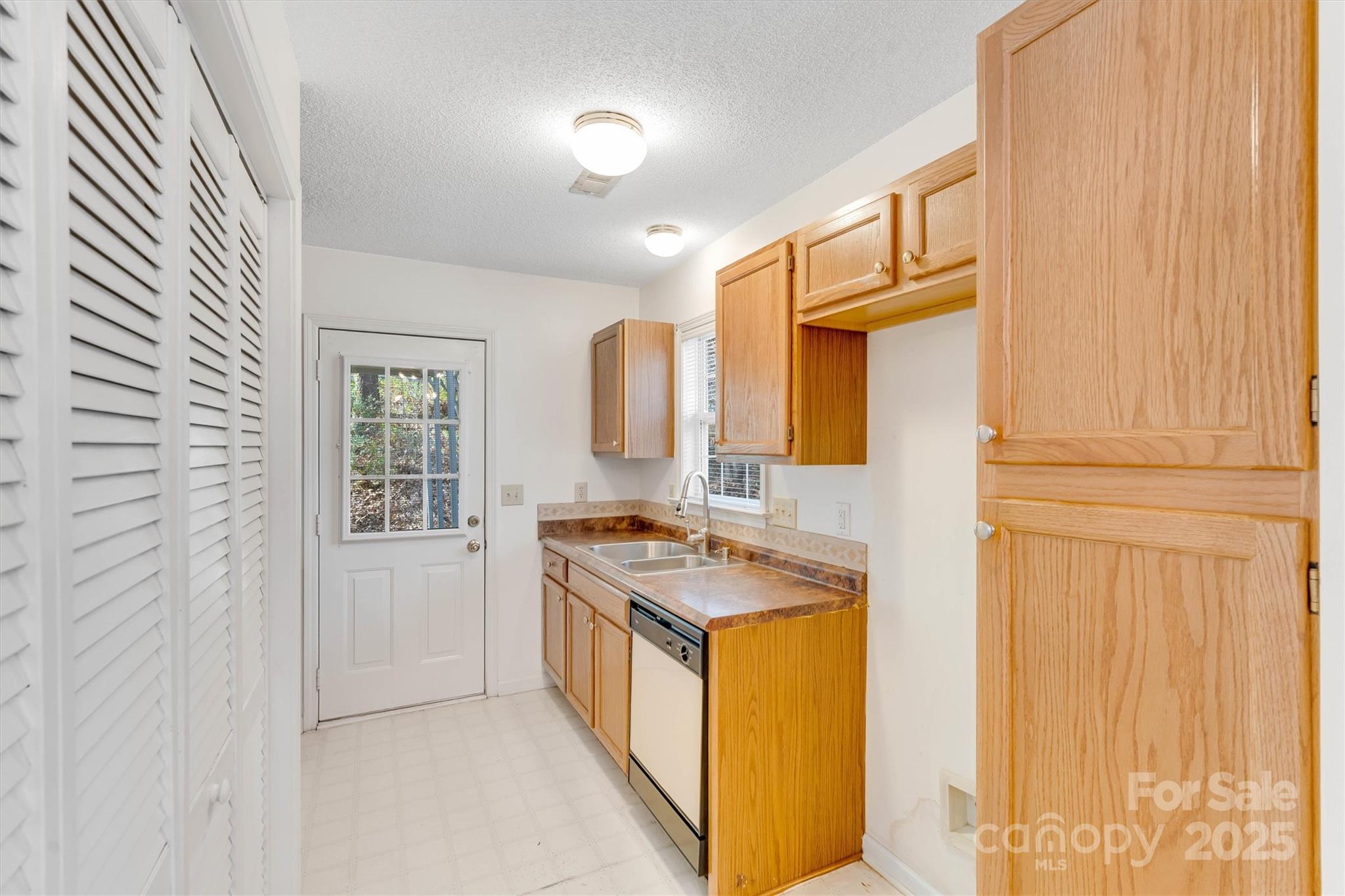 Hunters Bluff - Residential