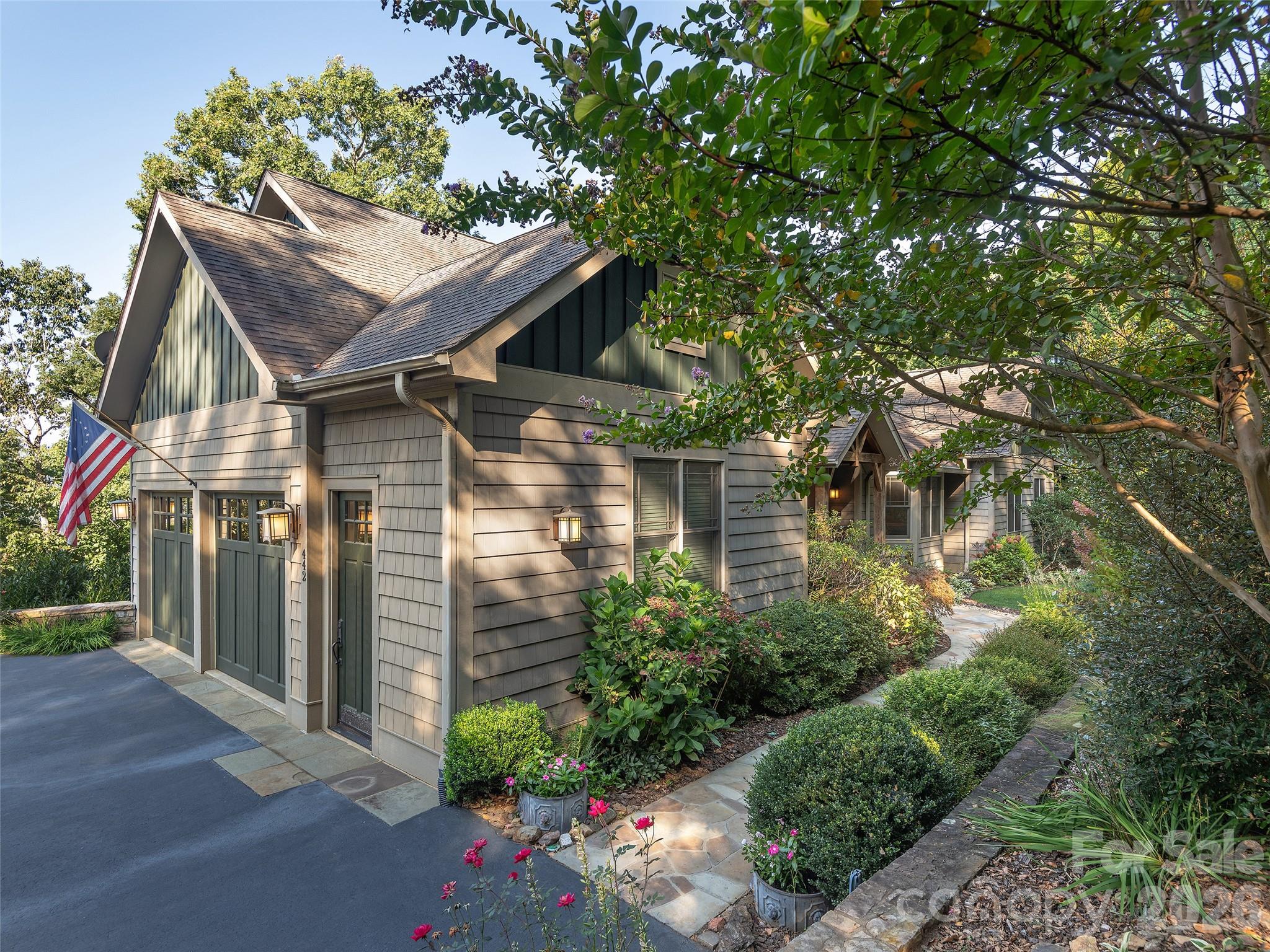 442 Coopers Hawk Drive