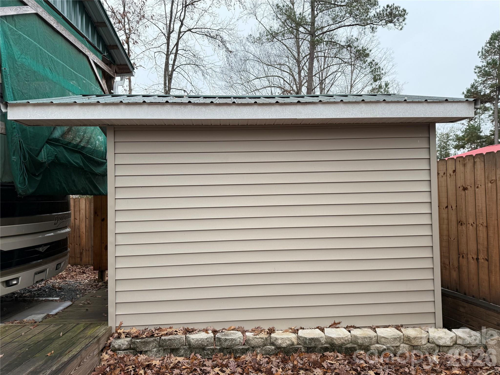 Twin Harbor - Residential