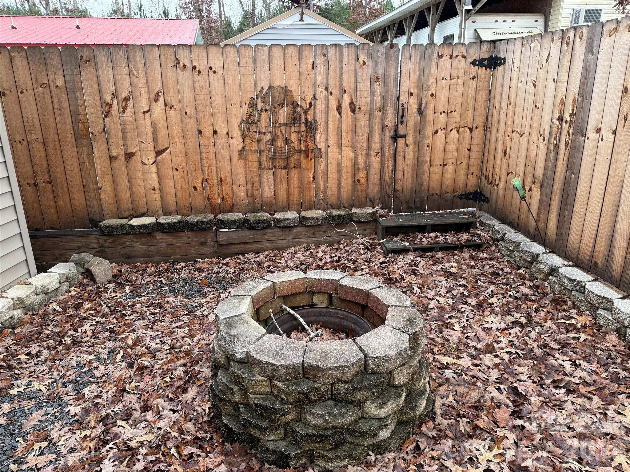 Twin Harbor - Residential