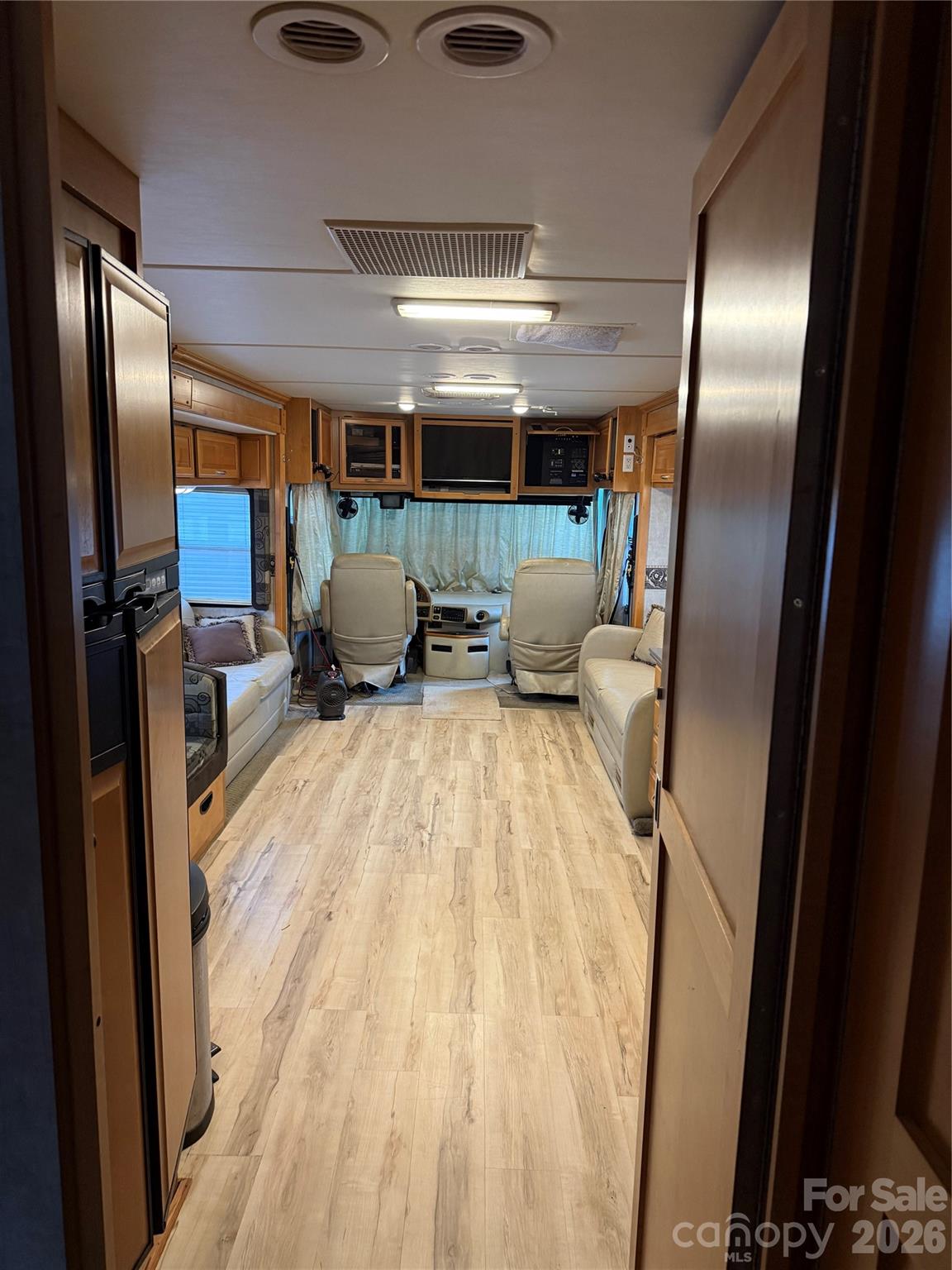 Twin Harbor - Residential