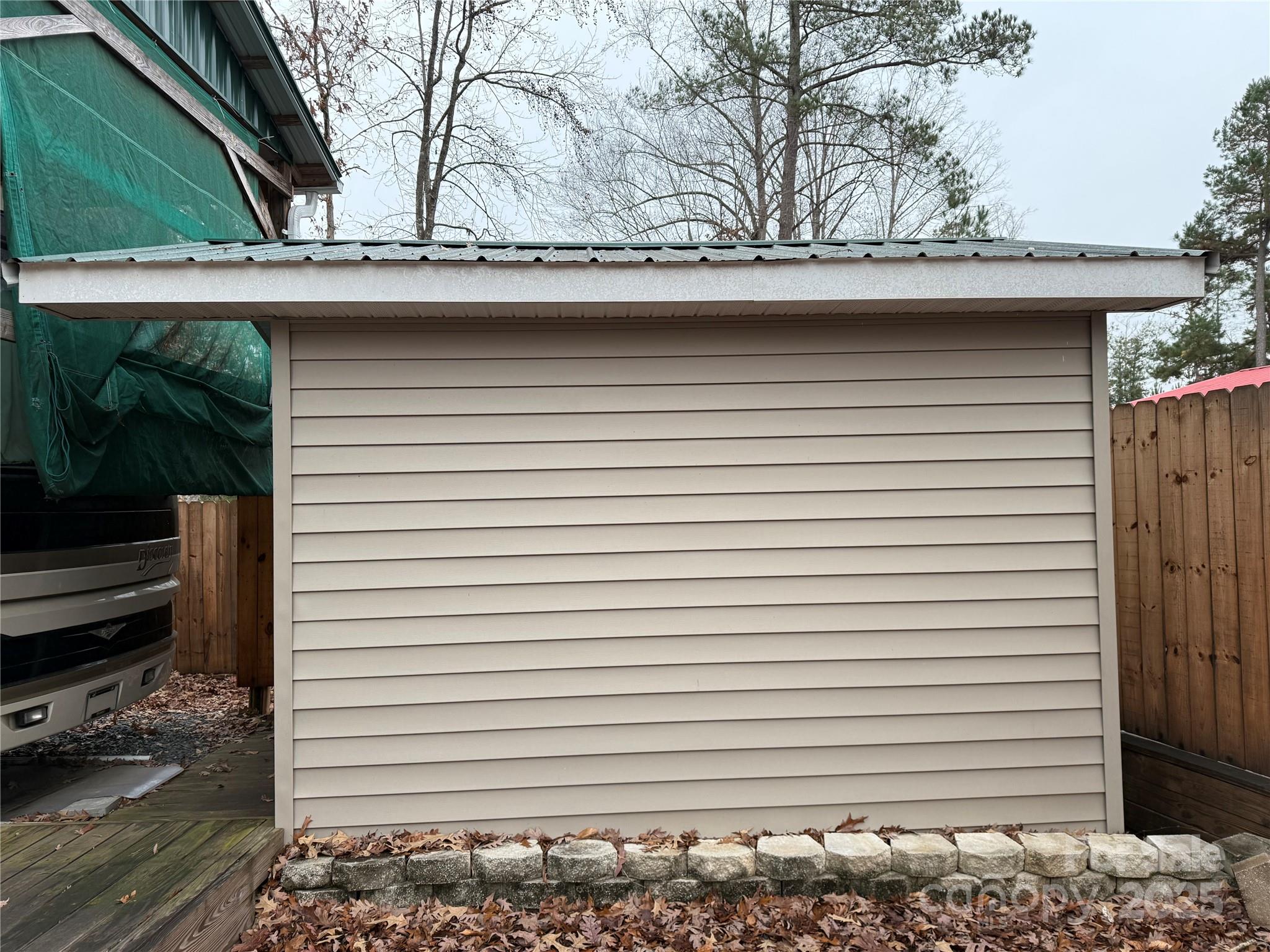 Twin Harbor - Residential