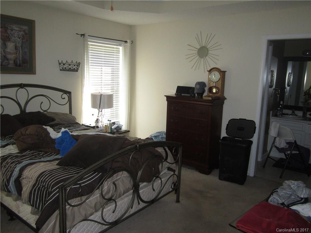 Hallmark Glen - Residential