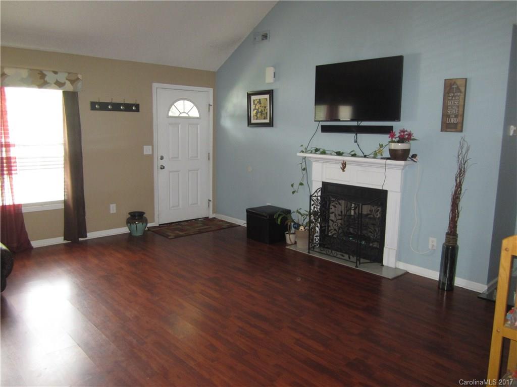 Hallmark Glen - Residential