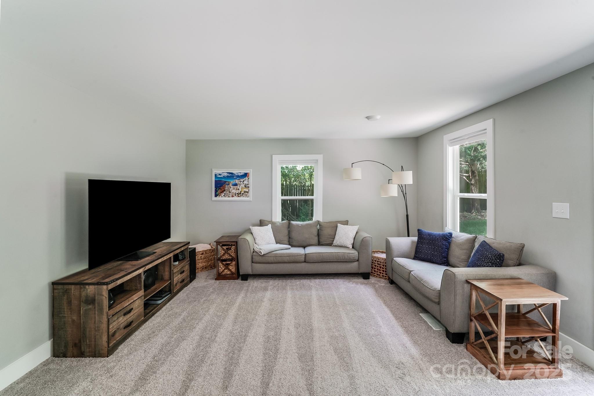 613 Poplar Drive