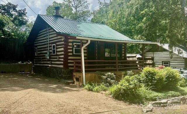 10 Rhododendron Drive