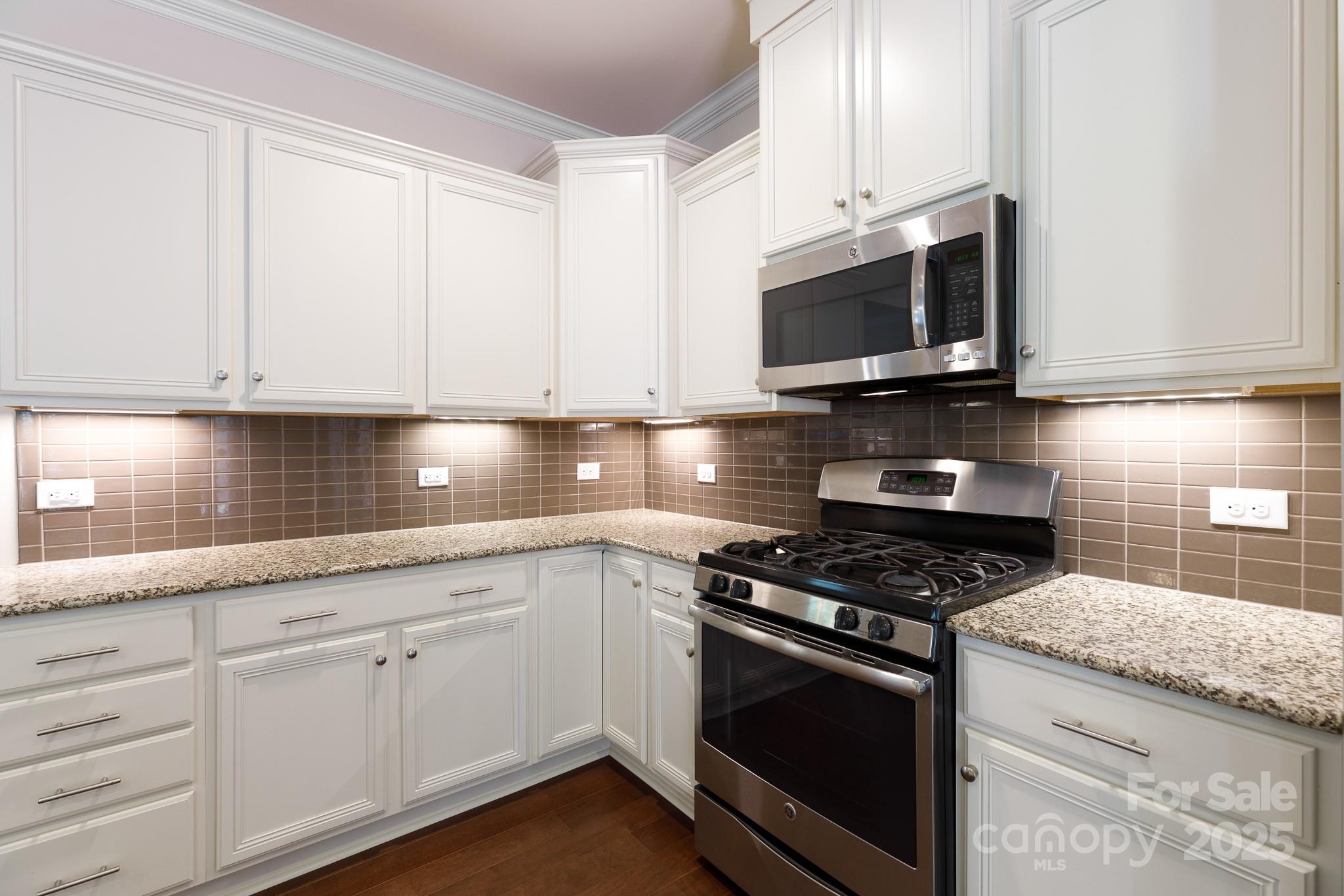 Creekshire Estates - Residential