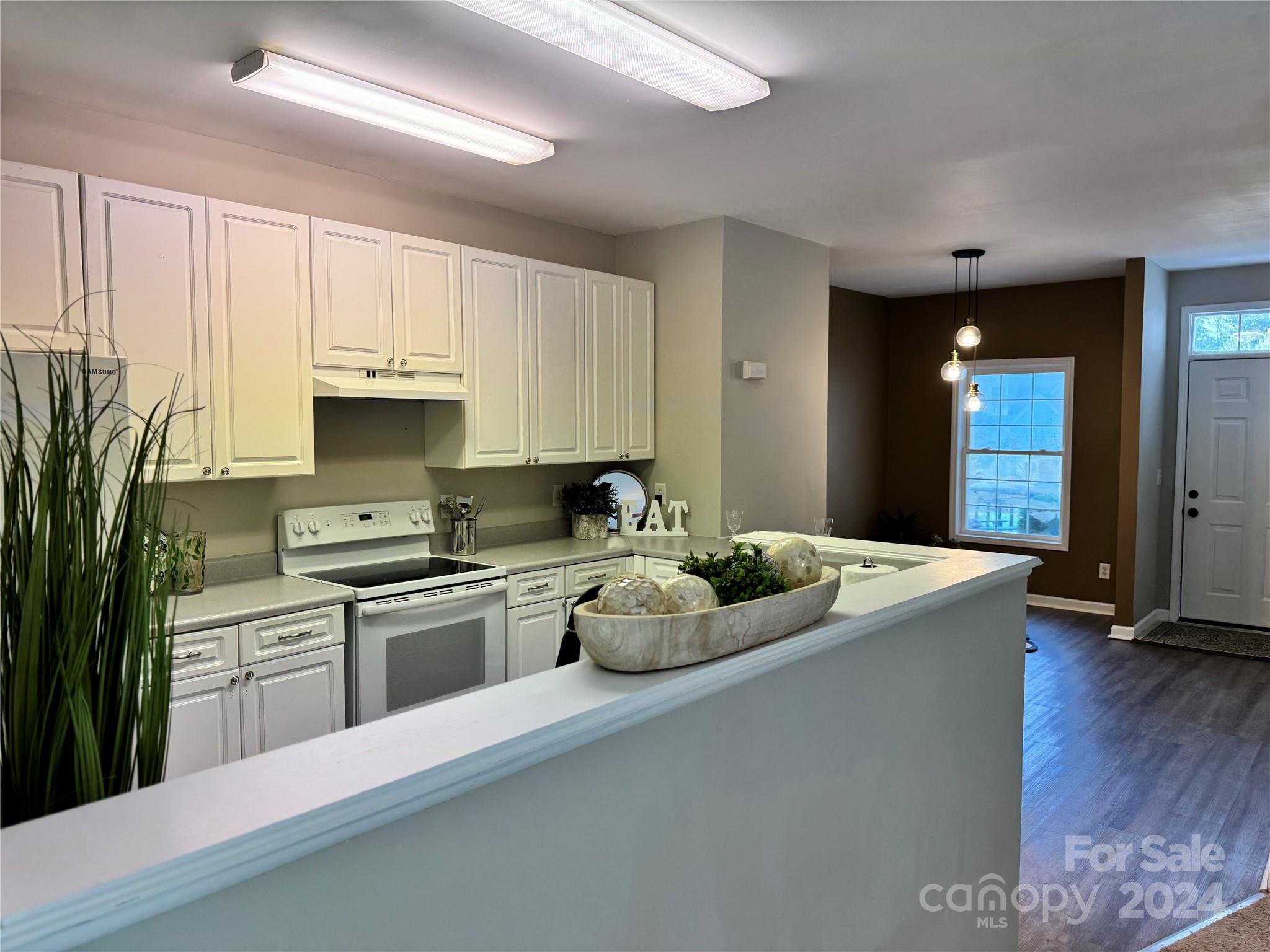 Lakehaven Estates - Residential