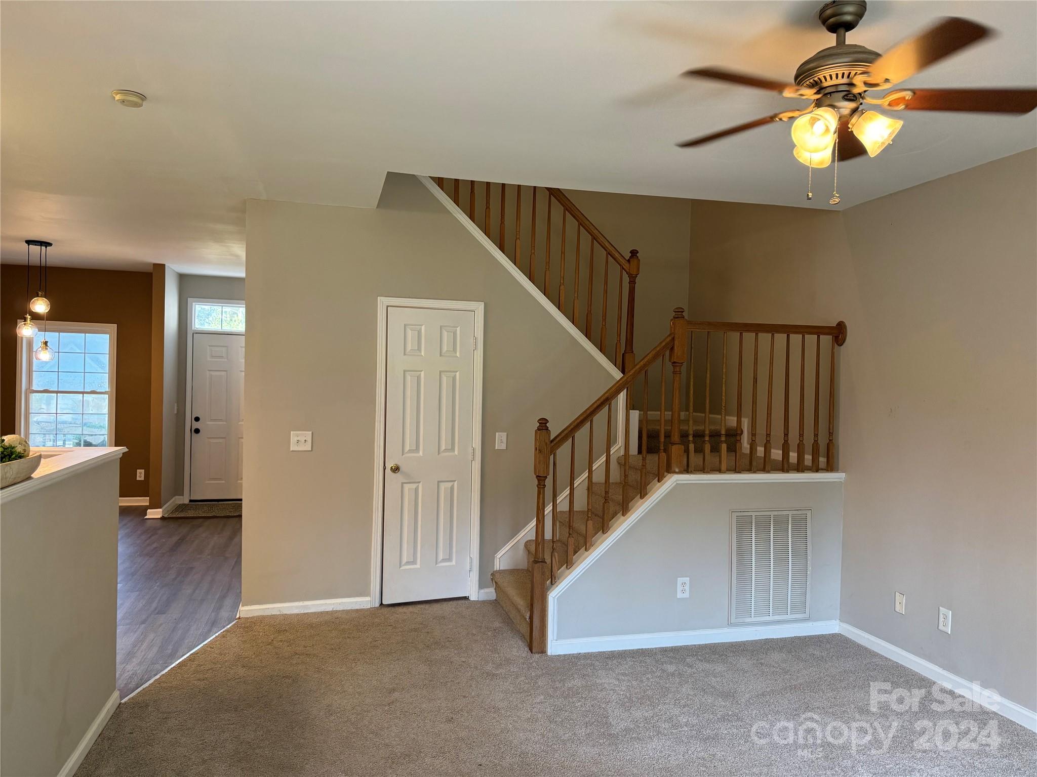 Lakehaven Estates - Residential