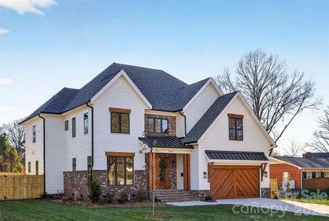 Photo of 1316 Holmes Drive, Charlotte, NC 28209 (MLS # 4338664)