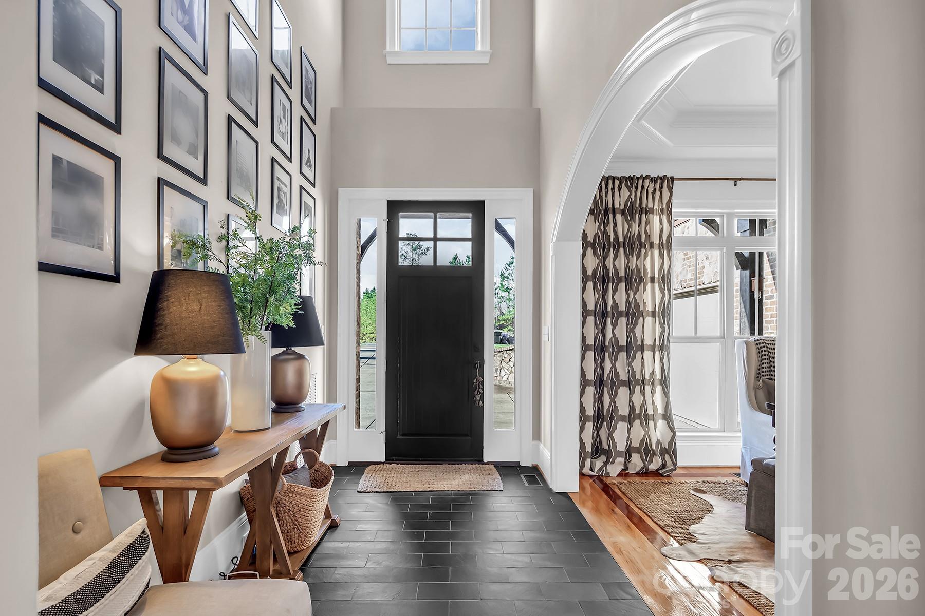 394 Stone Cliff Lane