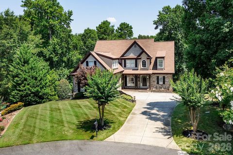 394 Stone Cliff Lane Lake Wylie SC 29710