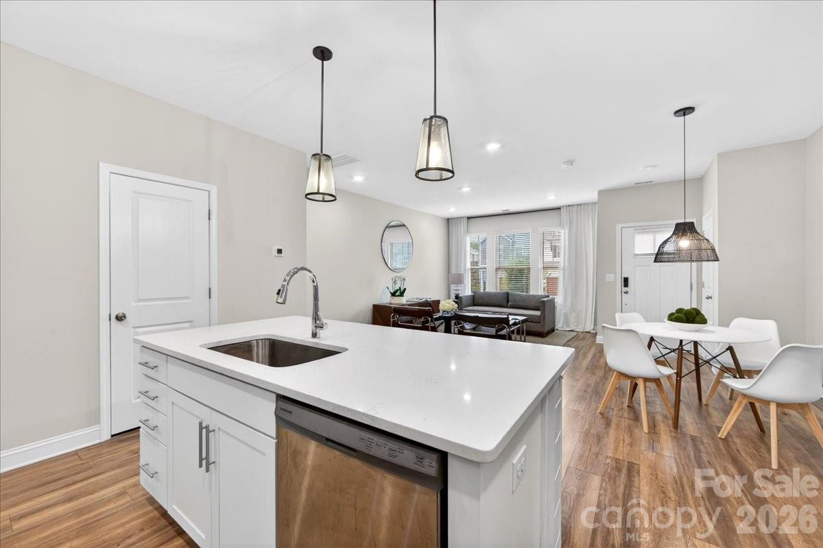 Villa Heights - Residential