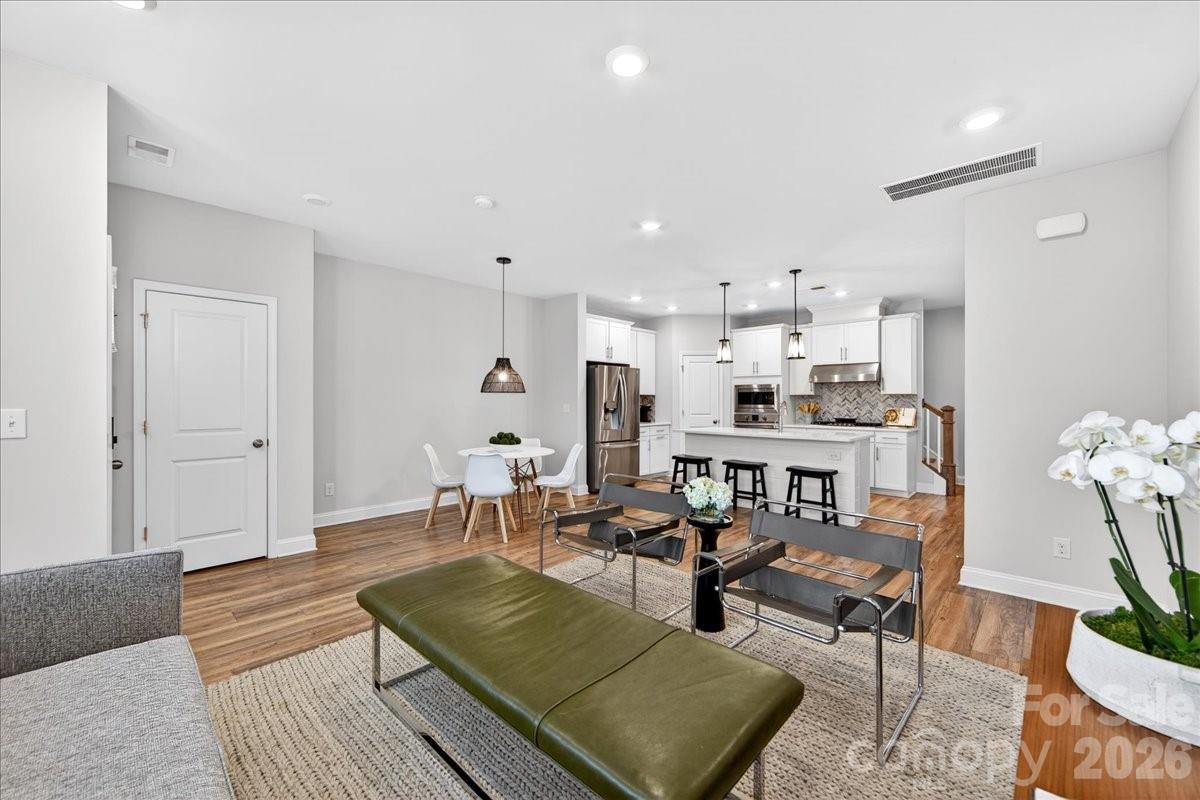 Villa Heights - Residential