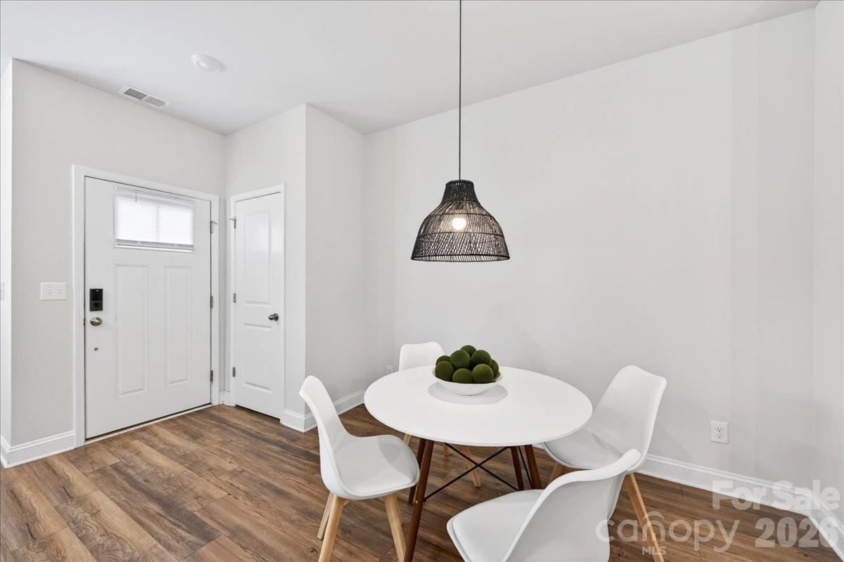 Villa Heights - Residential