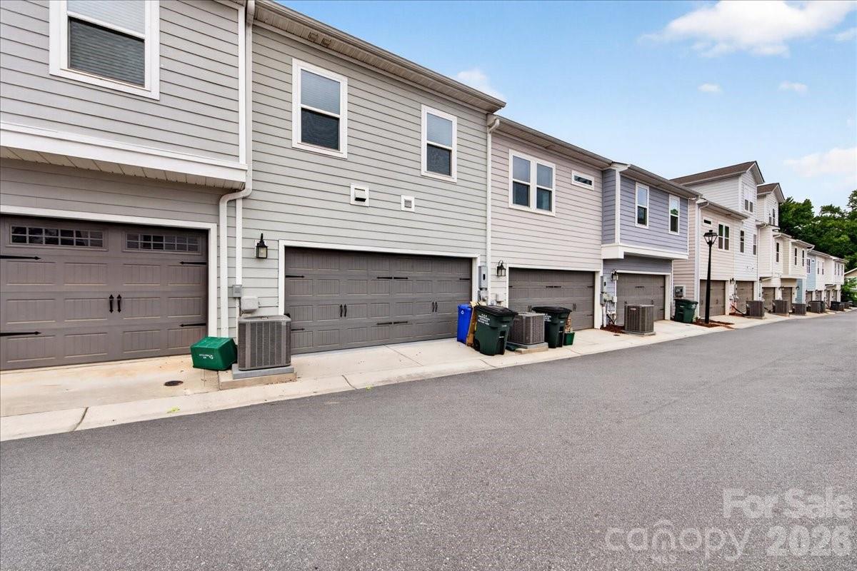 Villa Heights - Residential
