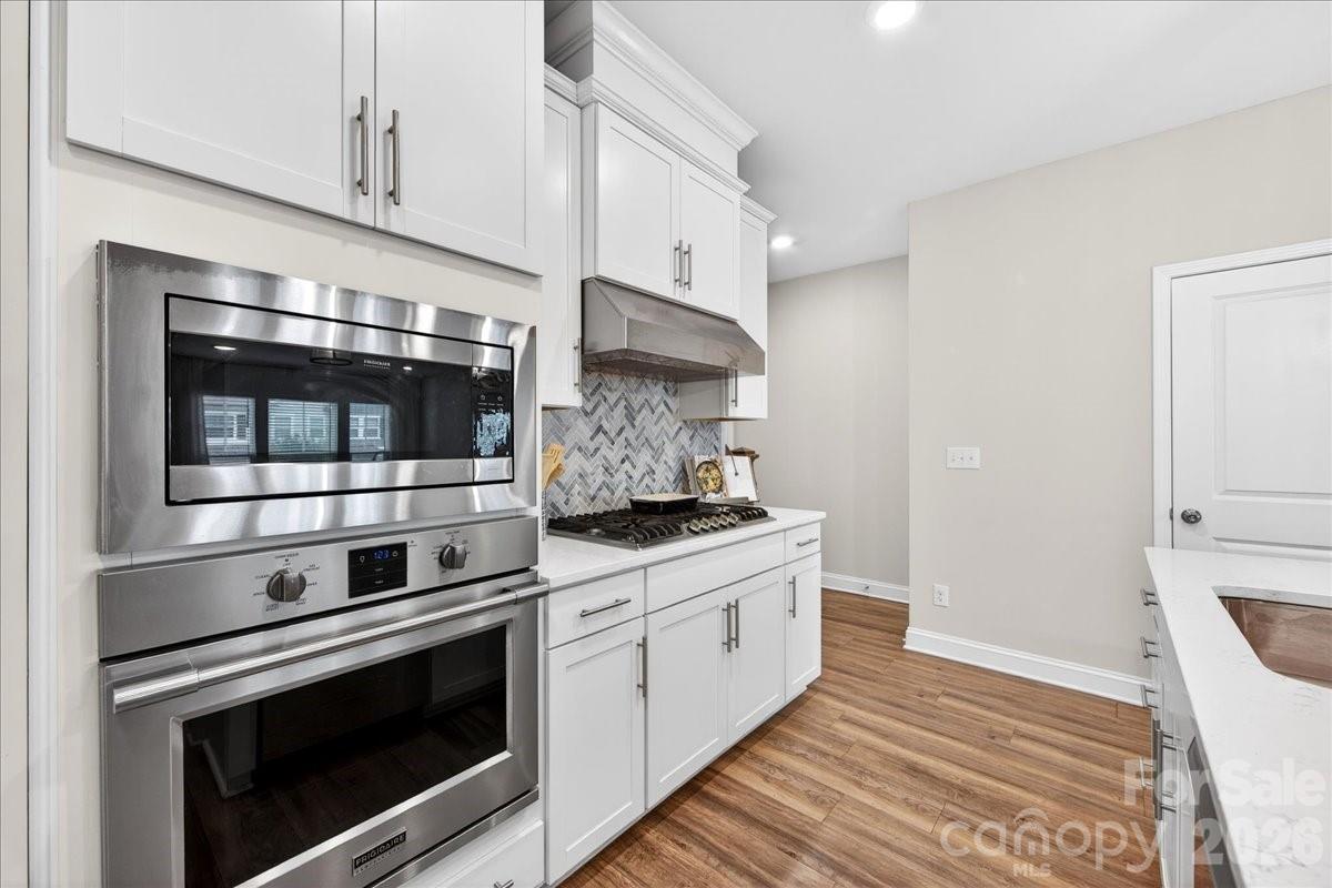 Villa Heights - Residential