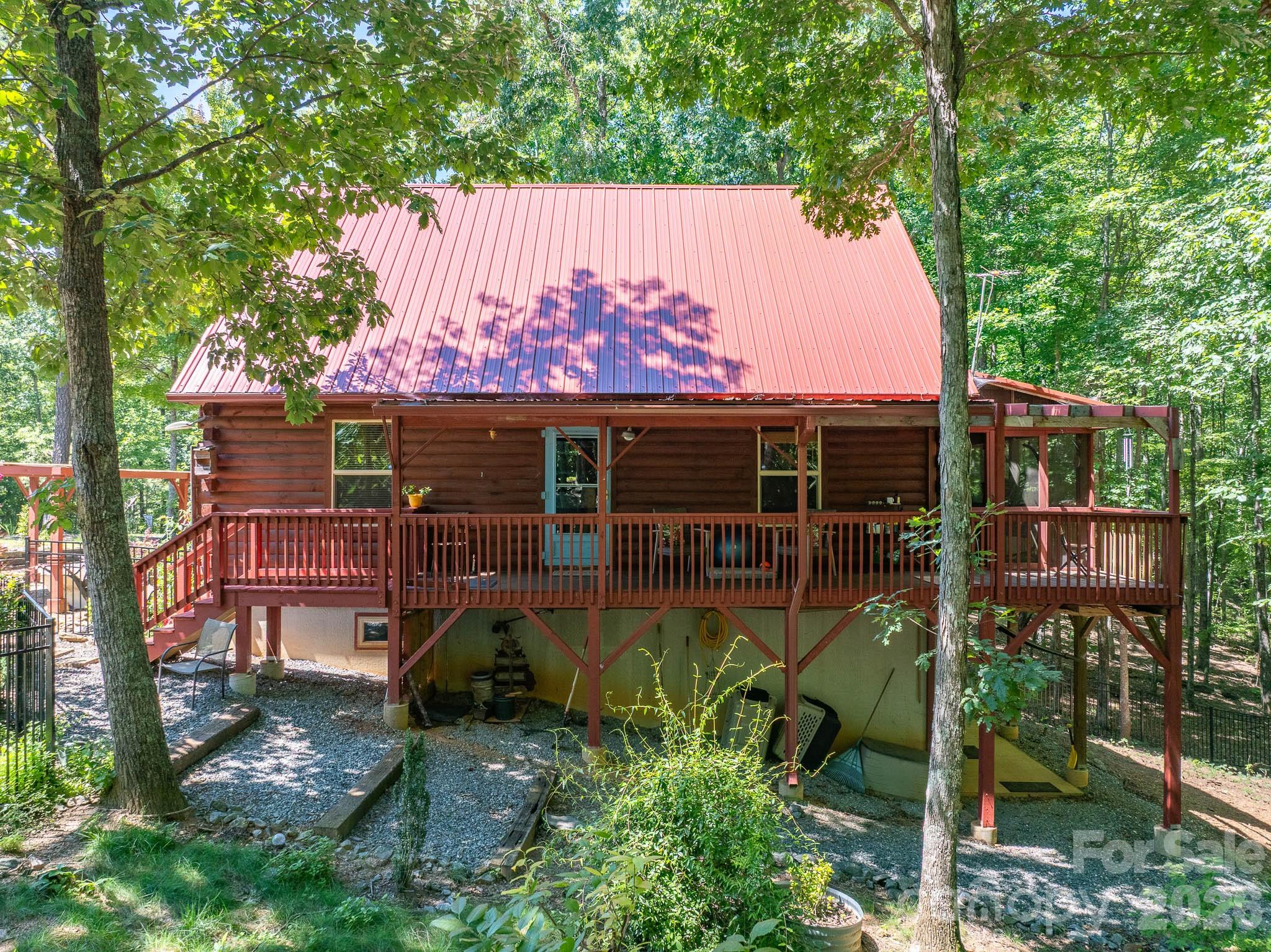 257 Adirondack Trail 180