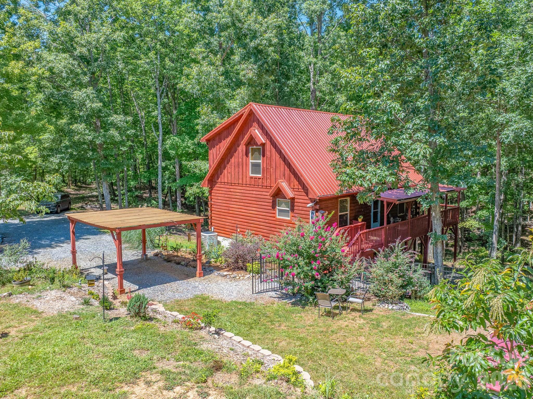257 Adirondack Trail 180
