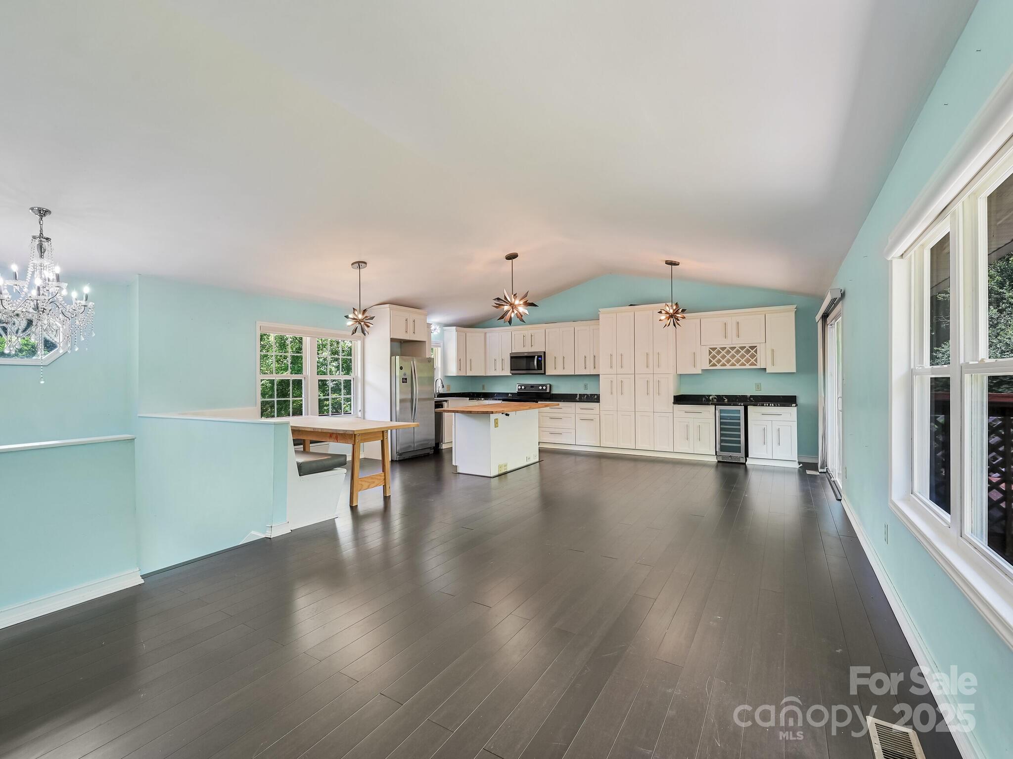 14 Spring Lake Drive