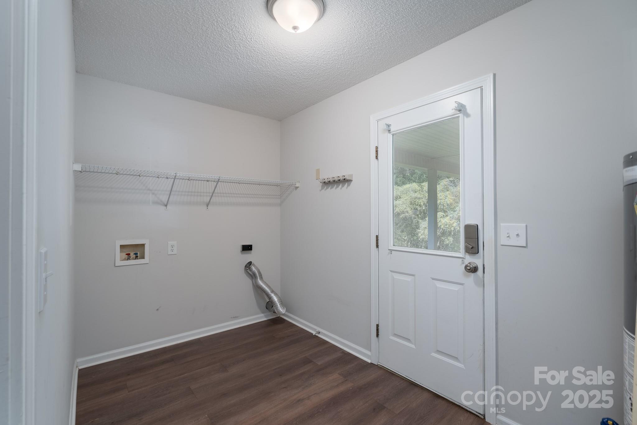 Oakdale Woods - Residential