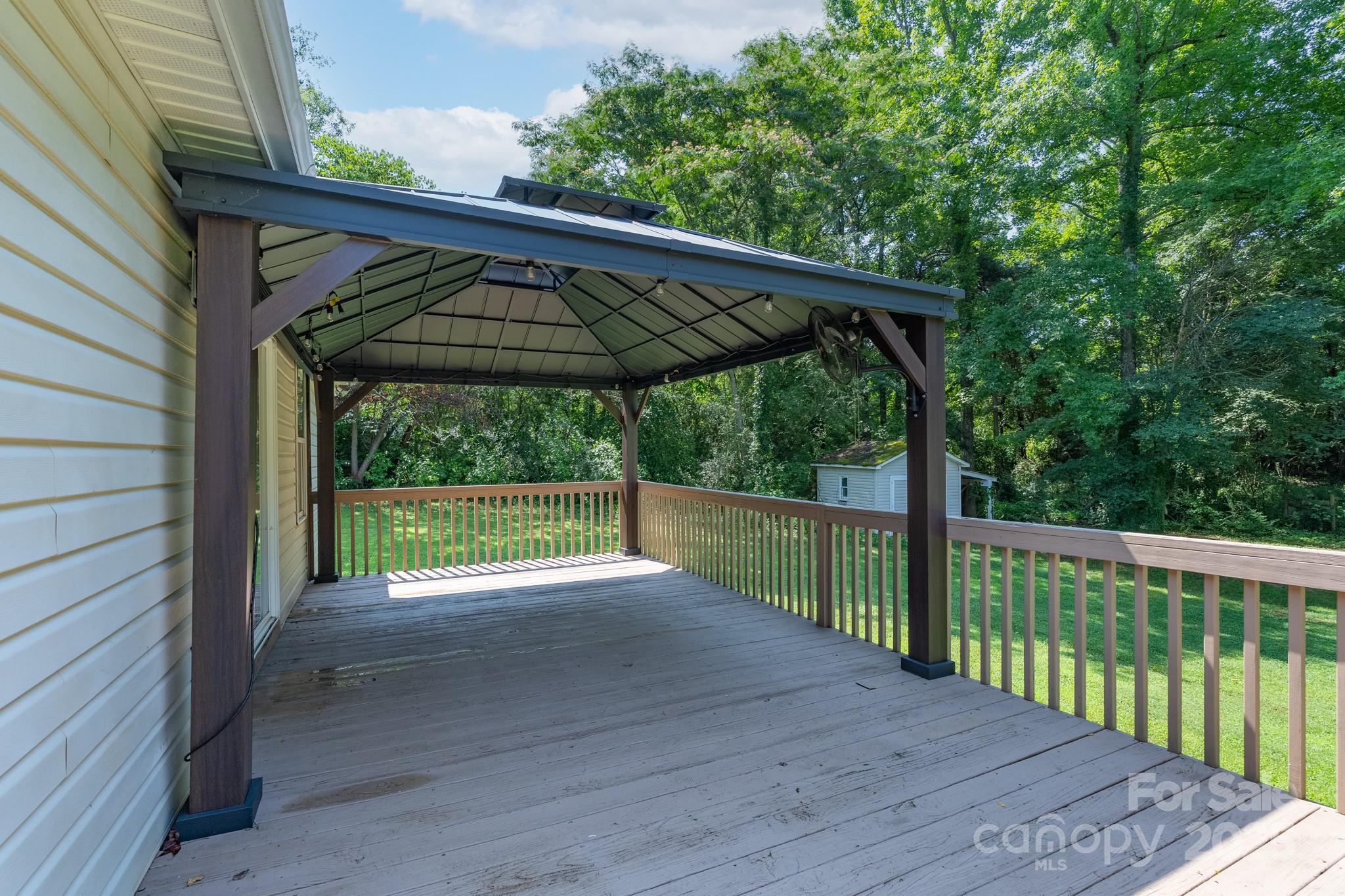 Oakdale Woods - Residential