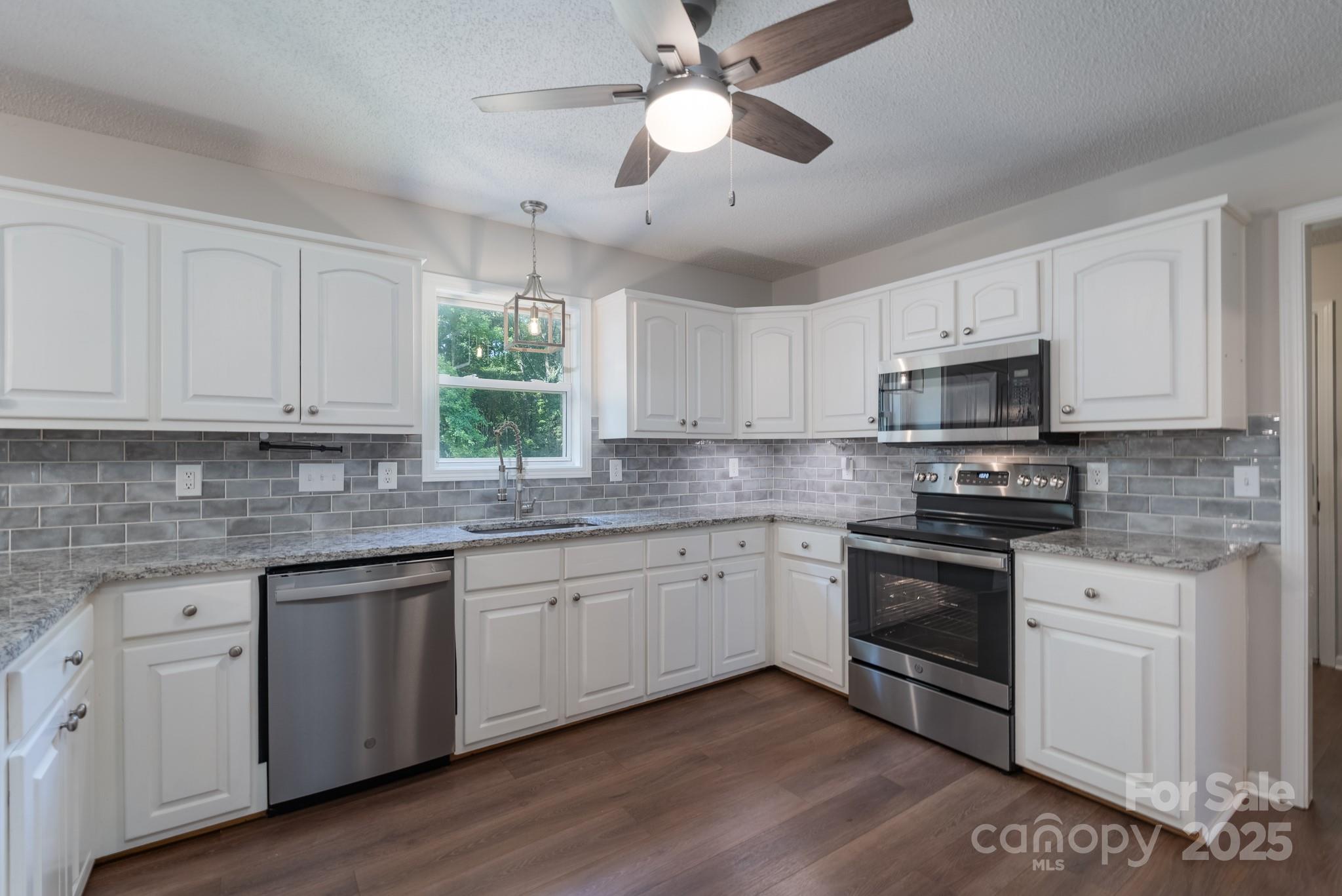 Oakdale Woods - Residential