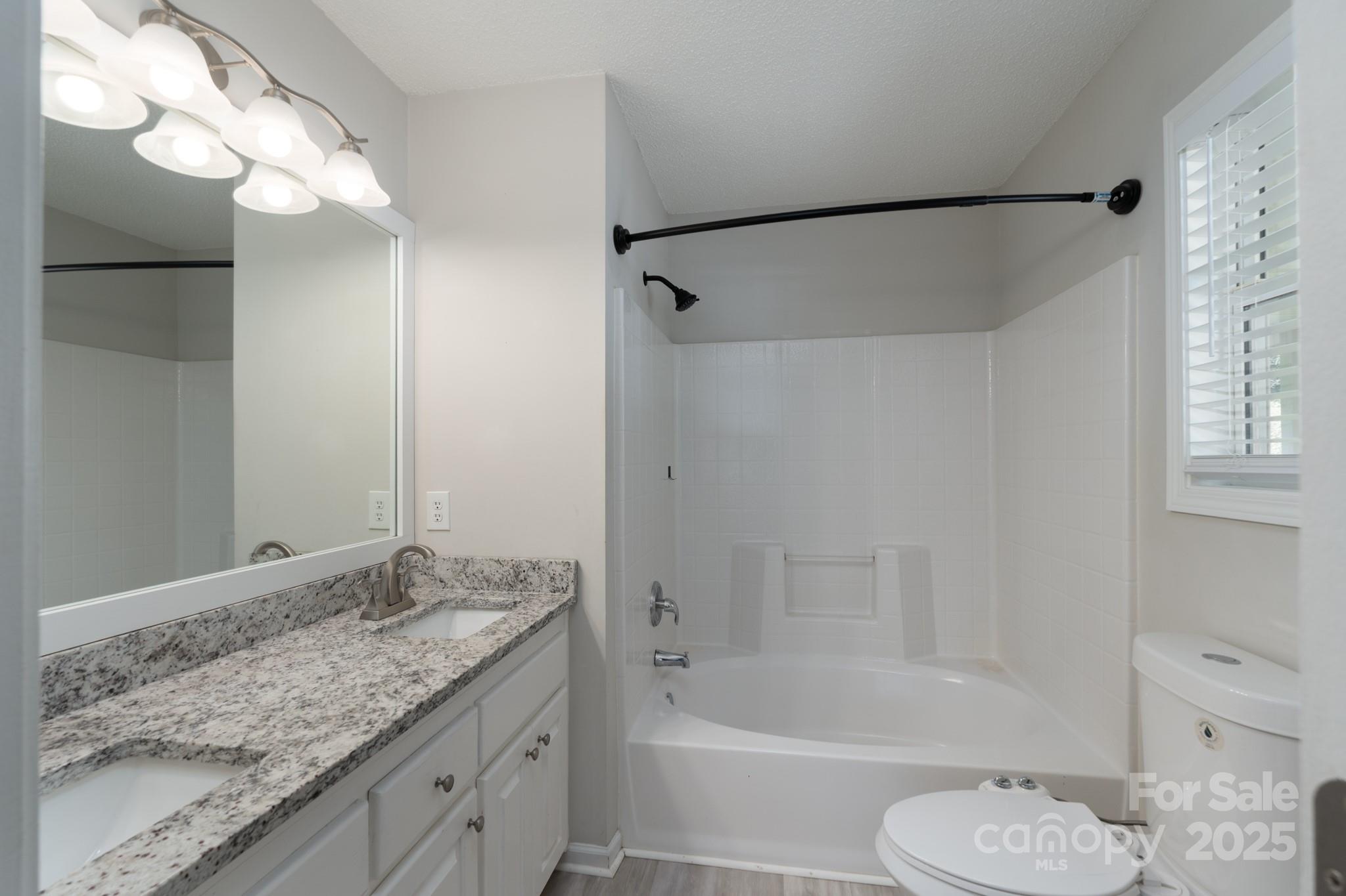 Oakdale Woods - Residential