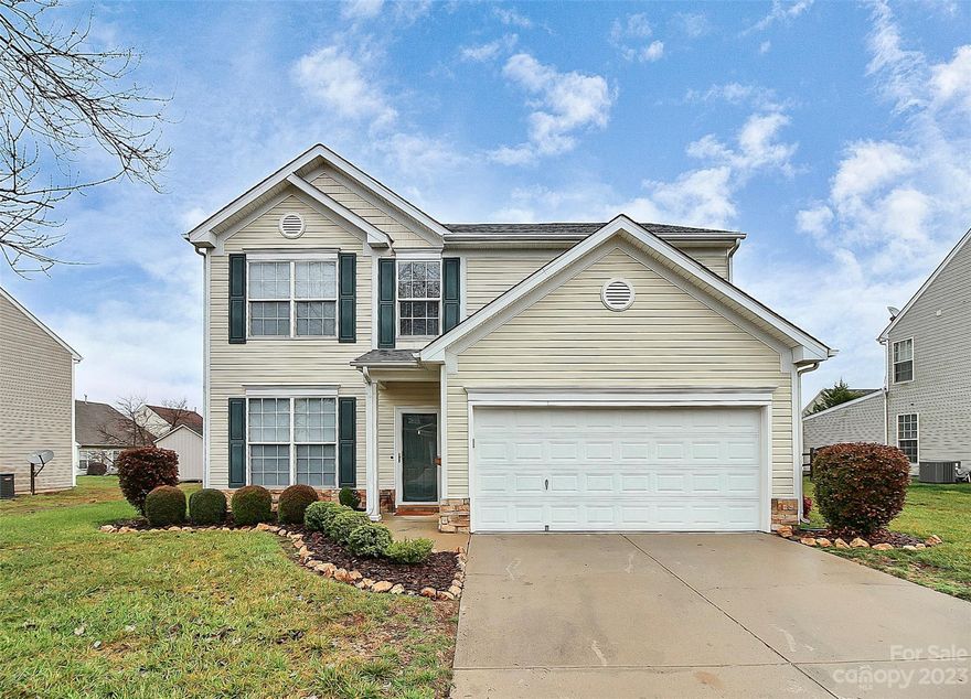 Welcome home to 4518 Sedgewood Lane, in the highly desired Rocky River Crossing. With a recent price improvement, this wonderfully maintained 4 bedroom and 2.5 bath home is sure to please. The main level features beautiful hardwoods throughout, a large open kitchen with timeless cherrywood cabinets and plenty of counter . The family room features a gas fireplace and high ceilings. upstairs you'll find the oversized primary suite, with vaulted ceilings, light filled ensuite, and a large walk in closet. There are three additional bedrooms upstairs, along with a light filled and large laundry room. 

The backyard is fully fenced, flat, and has a storage shed. the two car garage will fit two SUV's inside and additional vechicles in the driveway.  The roof was replaced in 2019, the HVAC is newer, and washer, dryer and refrigerator will convey with sale. Fireplace is sold as is, but with no known problems.