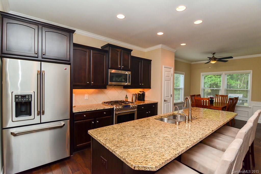 Lakeridge - Residential