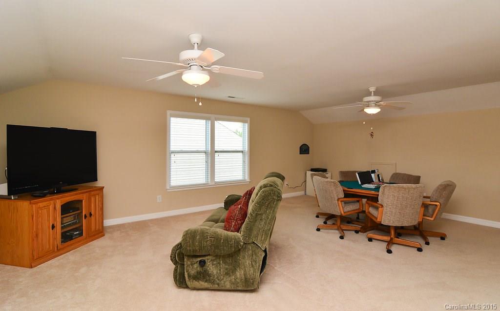 Lakeridge - Residential