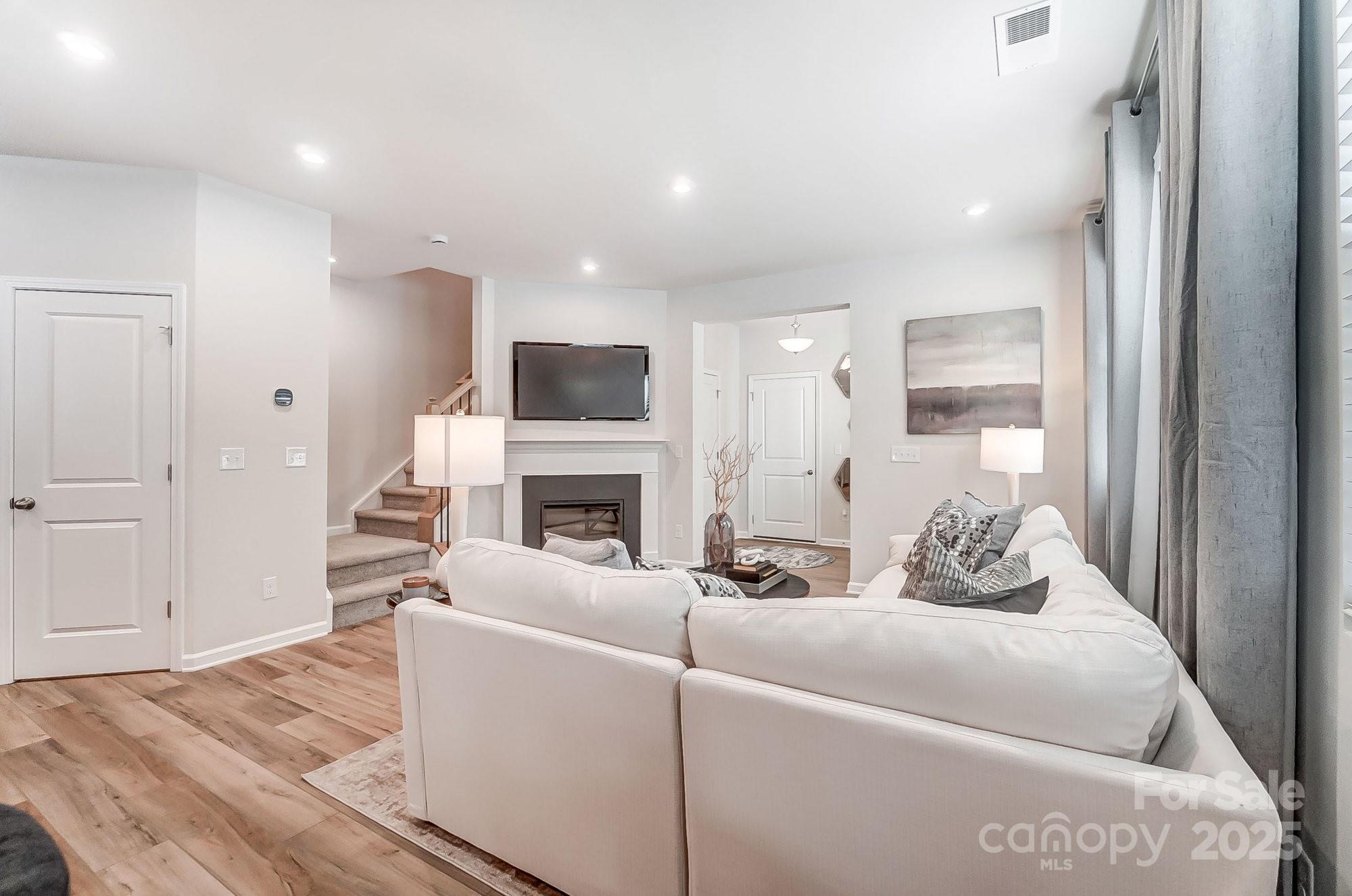 Arbor Chase - Residential